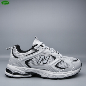 Кроссовки Bayota