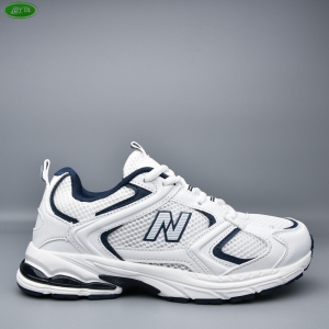 Кроссовки Bayota