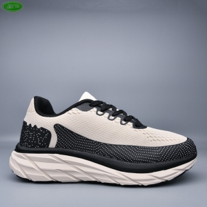 Кроссовки Bayota