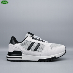 Кроссовки Bayota