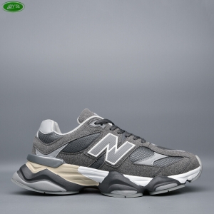 Кроссовки Bayota