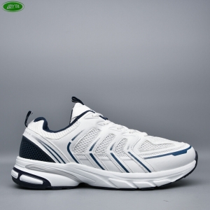 Кроссовки Bayota