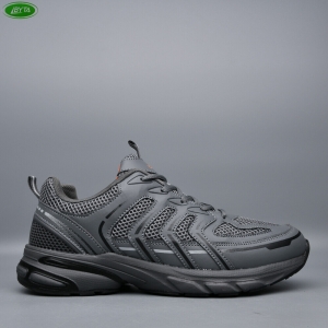 Кроссовки Bayota