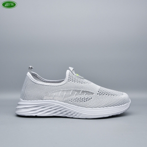 Кроссовки Bayota