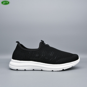 Кроссовки Bayota