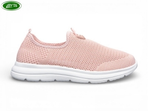 Кроссовки Bayota