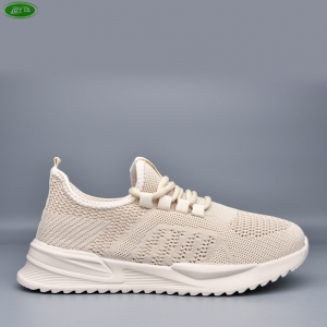 Кроссовки Bayota