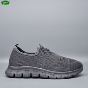 Кроссовки Bayota