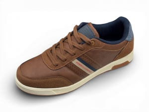 Кроссовки Badoxx