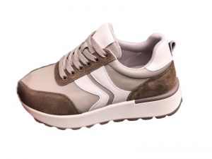 Кроссовки Hengji