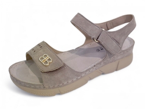 Босоножки Goodin