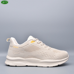 Кроссовки Bayota