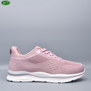 Кроссовки Bayota