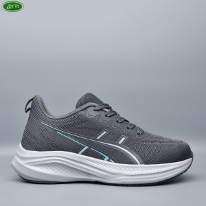 Кроссовки Bayota