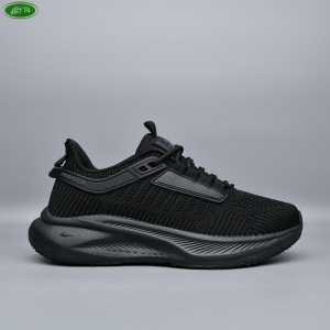 Кроссовки Bayota