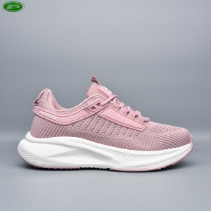 Кроссовки Bayota