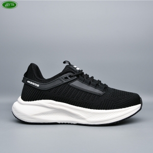 Кроссовки Bayota