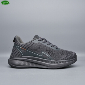 Кроссовки Bayota