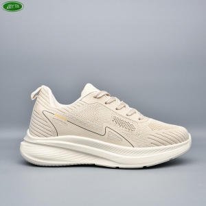 Кроссовки Bayota