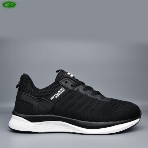 Кроссовки Bayota