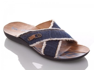 Шлепанцы Demur