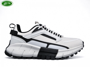 Кроссовки Bayota