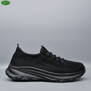 Кроссовки Bayota