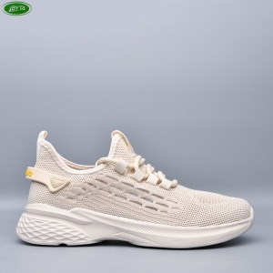 Кроссовки Bayota