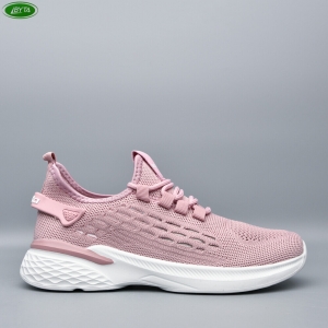 Кроссовки Bayota