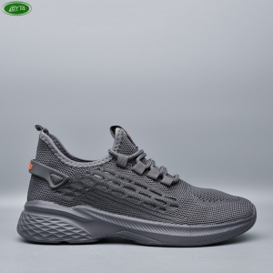 Кроссовки Bayota