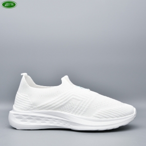 Кроссовки Bayota