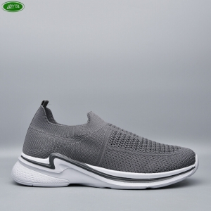 Кроссовки Bayota