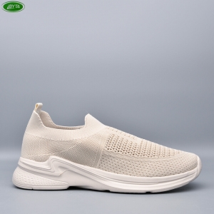 Кроссовки Bayota