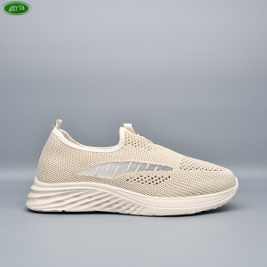 Кроссовки Bayota