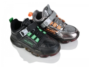 Кроссовки Victoria