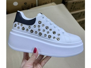 Кроссовки Gold