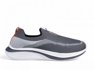 Кроссовки KMB