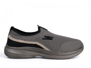 Кроссовки KMB