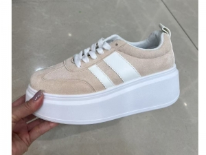 Кроссовки Gold