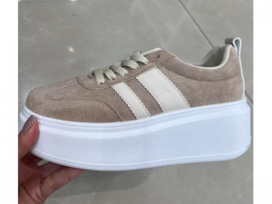 Кроссовки Gold