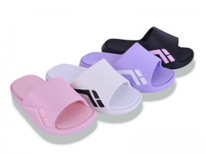 Шлепанцы Luoeu